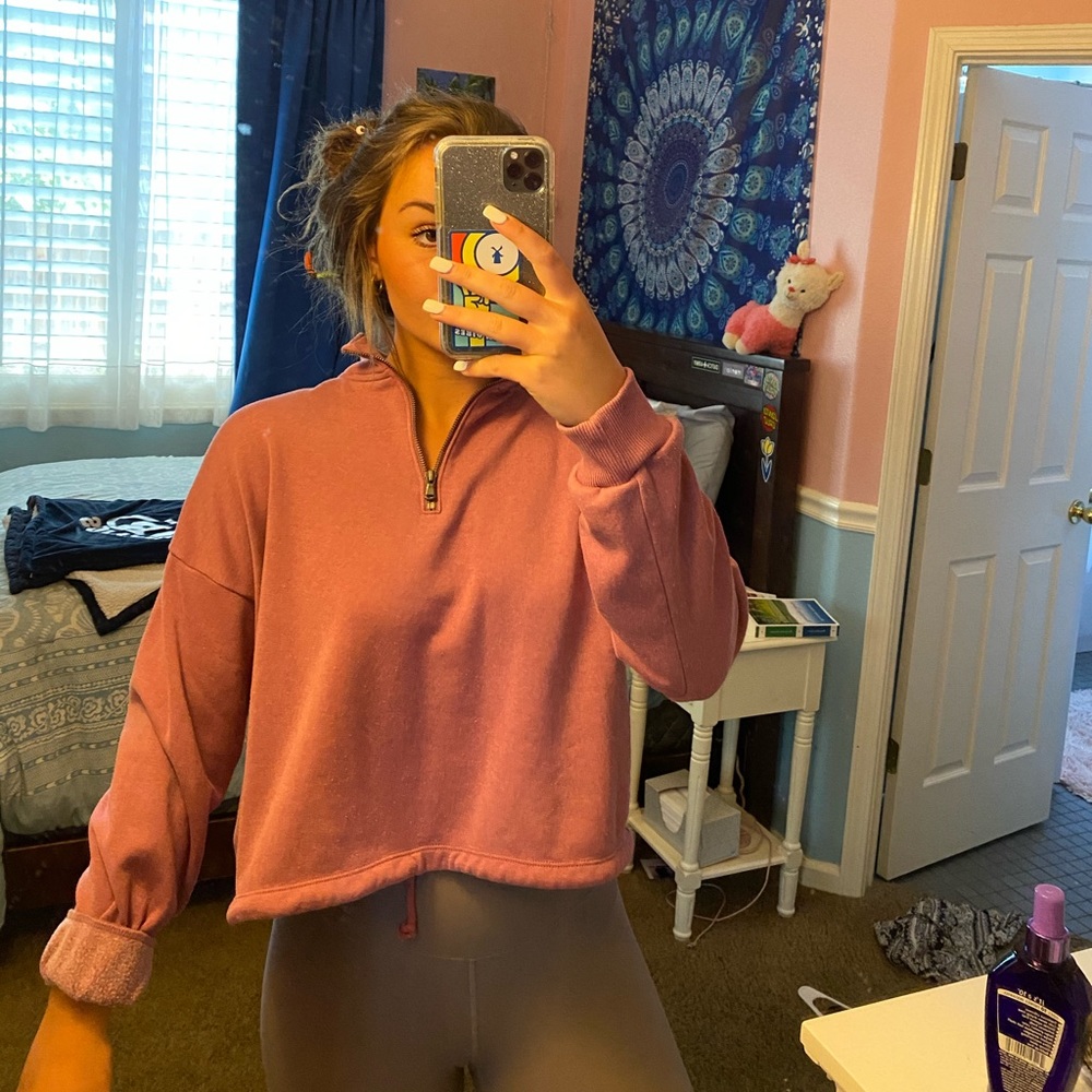 American Eagle Cropped Pink Quarter Zip